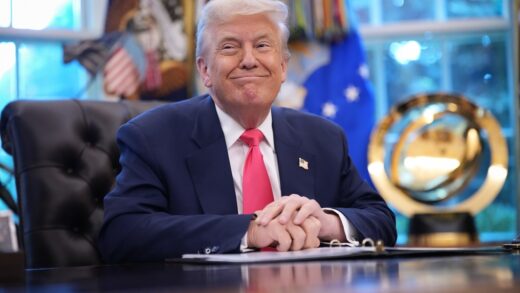 Новини світу - Трамп почав готовати зустріч Зеленського і Путіна