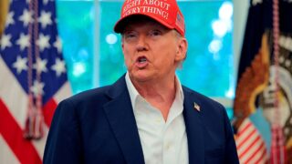 Новини світу - Трамп пообіцяв "важливе рішення" через два тижні