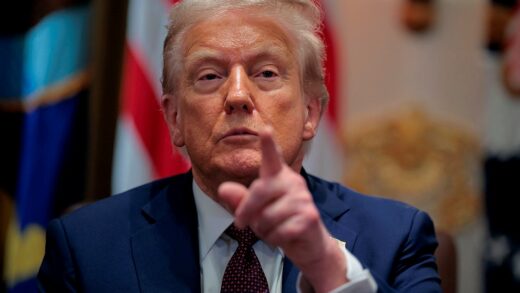 Новини бізнесу - Трамп запровадив 50% мита на імпорт з Індії