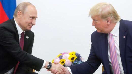 Новини світу - Трамп зустріне Путіна. Прорив у перемовинах?