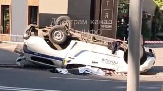 Новини Києва - У Києві перекинулось авто поліції, є загиблий