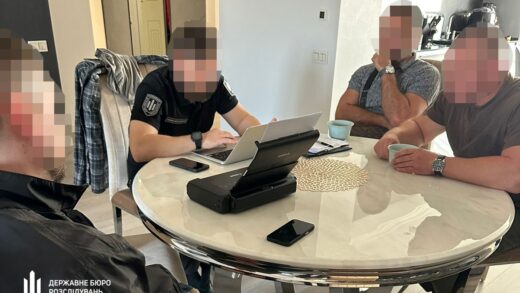 Новини України - У Міноборони викрили схему з балістичними окулярами на 26 млн