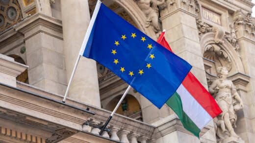 Новини світу - Угорщина оскаржить передачу російських активів Україні