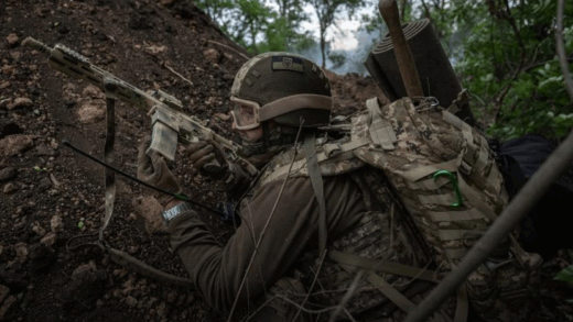 Новини України - В ЗСУ заявили, що зупинили просування РФ на Покровському напрямку