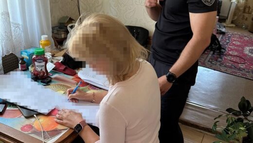Новини України - Військова з Полтавщини замість служби відвідувала закордонні курорти - ДБР
