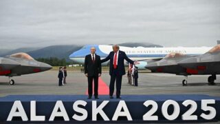 Новини світу - ЗМІ: Трамп сказав, що Путін вимагає від України віддати йому весь Донбас