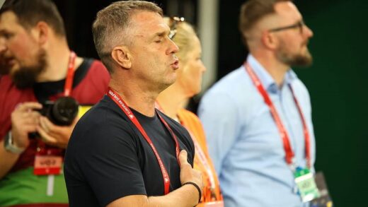 Новини спорту - Двоє "гірників" і динамівець склали дебютне тріо збірної в матчі з Францією