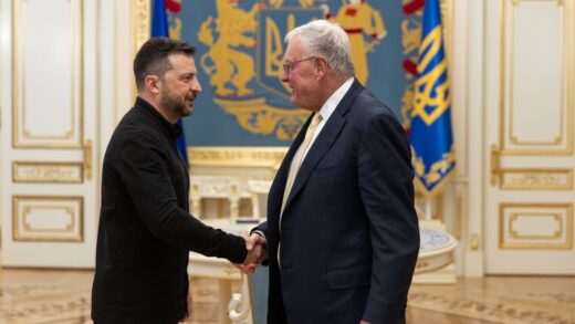 Новини України - Келлог у Києві. Нові санкції проти РФ