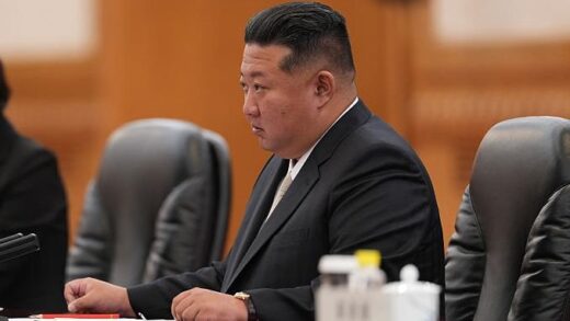 Новини світу - Кім Чен Ин наказав посилити ядерний "щит і меч" КНДР - ЗМІ