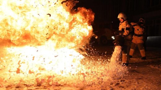 Новини світу - Мадяр підтвердив удар по НПЗ під Санкт-Петербургом