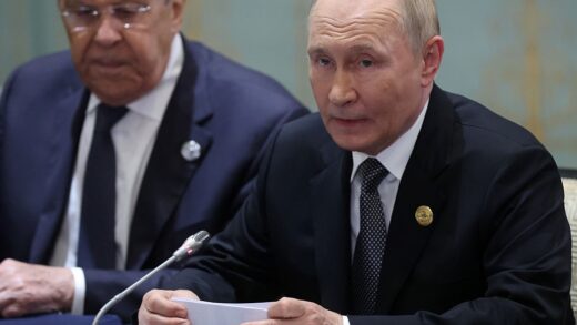 Новини світу - На поклон до Сі. Поїздка Путіна до Китаю