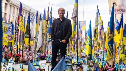 Новини культури - Принц Гаррі вшанував пам’ять загиблих українських захисників у Києві