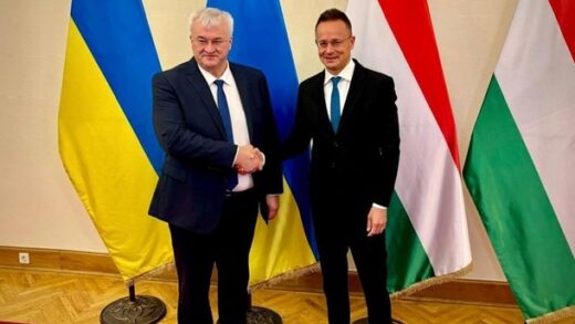 Новини світу - Сіярто анонсував переговори із Сибігою