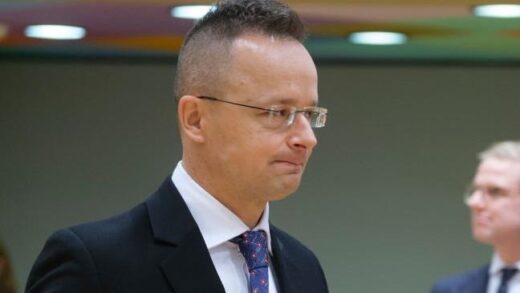Новини України - Сійярто відповів щодо "угорських дронів" і пригрозив Україні