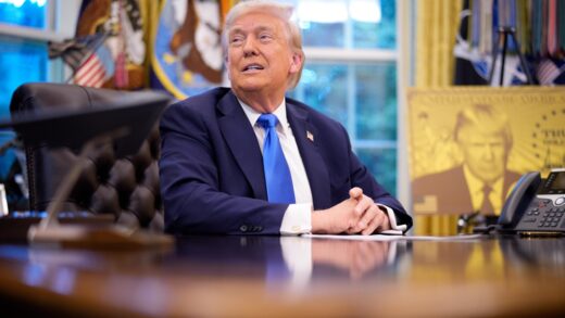 Новини світу - Трамп: Ми заробляємо гроші на війні в Україні