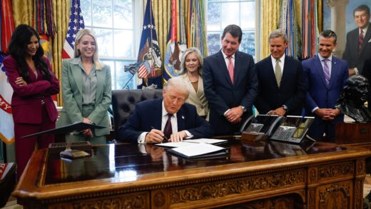 Новини світу - Трамп направляє Нацгвардію у Мемфіс