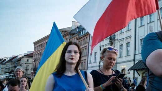 Новини світу - У Польщі ухвалили закон про допомогу українцям