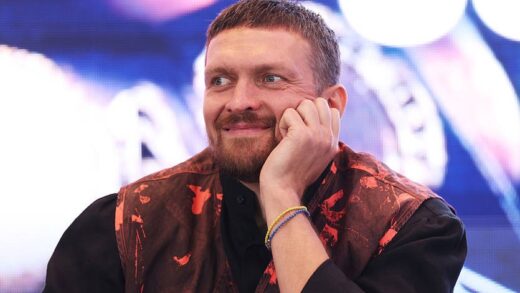 Новини спорту - Усик після поєдинку Кроуфорда з Канело відзначив неймовірність цього бою