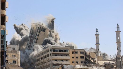 Новини світу - ЄС розглядає покарання для Ізраїлю за воєнні дії в Газі