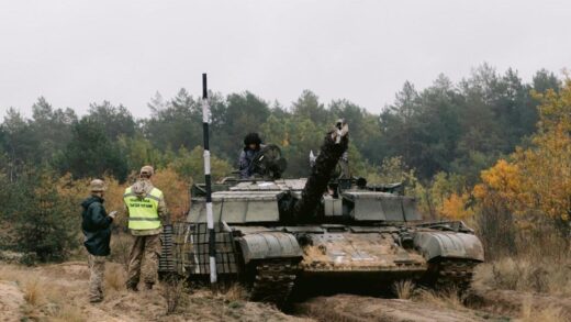 Новини України - Атаки росіян під Добропіллям захлинулися - Азов