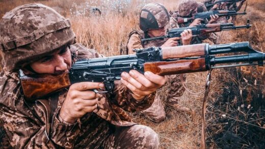 Новини України - Число боїв на фронтів сягло 200 за добу - Генштаб