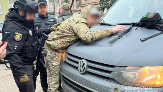 Новини України - Катували і відбирали майно: на Тернопільщині затримали військовослужбовців