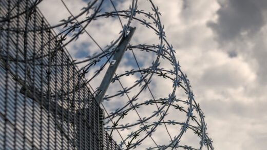 Новини світу - Латвія видворяє понад 800 росіян