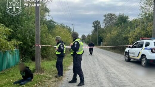 Новини України - На Житомирщині чоловік зарізав дружину та доньку