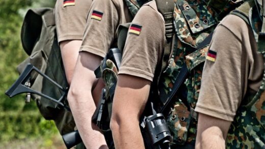 Новини світу - Німеччина розглядає призов до армії за лотерейною системою - ЗМІ