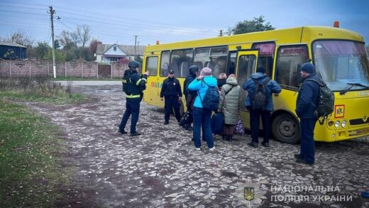 Новини України - Росіяни пошкодили залізничний міст і колії на Сумщині
