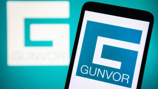 Новини бізнесу - Санкції США: заснована другом Путіна компанія викупить активи Лукойлу