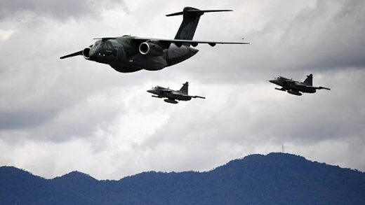 Новини світу - Швеція надасть Києву літаки радіолокації та Gripen
