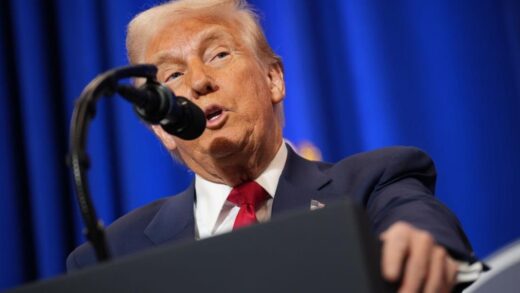 Новини світу - Трамп вимагає в Мін'юсту США $230 млн компенсації