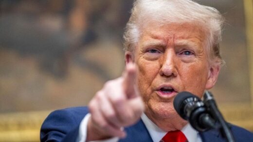 Новини світу - Трамп заявив, що упіймав Канаду "на гарячому", і підвищив тарифи