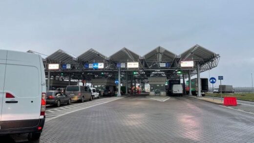 Новини України - Українців попередили про ускладнення руху на кордоні з Польщею