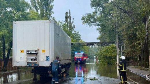 Новини України - В Одесі зросла кількість загиблих через негоду