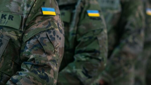 Новини світу - ЄС планує розпочати навчання ЗСУ безпосередньо в Україні - ЗМІ