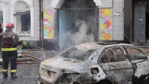 Новини світу - З'явилося відео удару Росії по дитсадку в Харкові