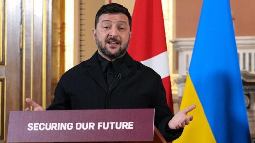 Новини України - Зеленський натякнув на рішення "коаліції рішучих"