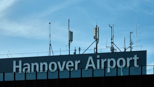 Новини світу - Дрони паралізують роботу трьох аеропортів у Німеччині