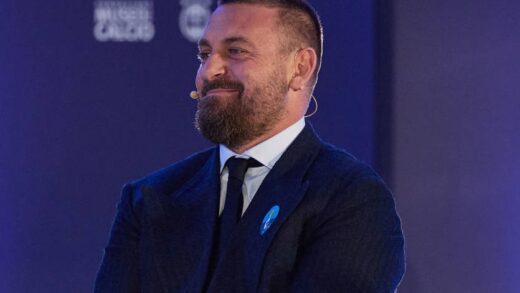 Новини спорту - Екстренер Роми може отримати роботу в Серії А