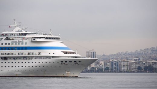 Новини світу - Ердоган не пустив російський лайнер до Стамбула