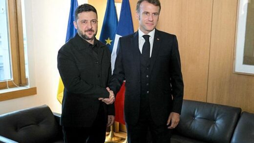 Новини світу - У Парижі Зеленський відвідає Генштаб "багатонаціональних сил"