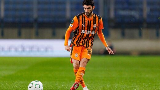 Новини спорту - Захисник Шахтаря розглядає зимовий трансфер - ЗМІ