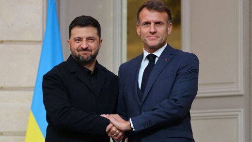 Новини України - Зеленський провів розмову з Макроном