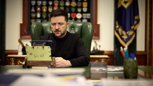 Робимо все, щоб документи були і щоб документи були реалістичними 23.12.2025