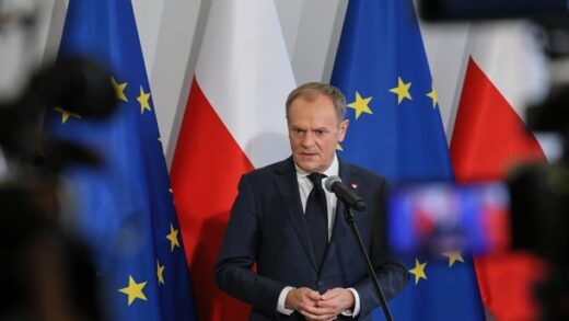 Новини світу - До використання заморожених активів РФ ще "світлові роки" - Туск