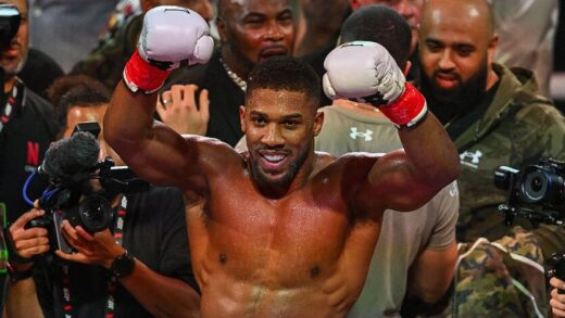 Новини спорту - Едді Гірн розкрив перспективи Джошуа на найближче майбутнє: Весна і Ф&rsquo;юрі