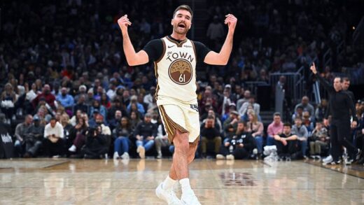 Новини спорту - НБА: Голден Стейт дотиснув Клівленд, Бруклін розгромив Новий Орлеан