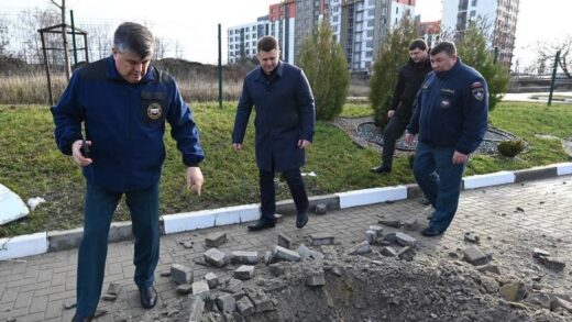 Новини світу - Росіяни впустили авіабомбу поруч з дитсадком у Бєлгороді - соцмережі